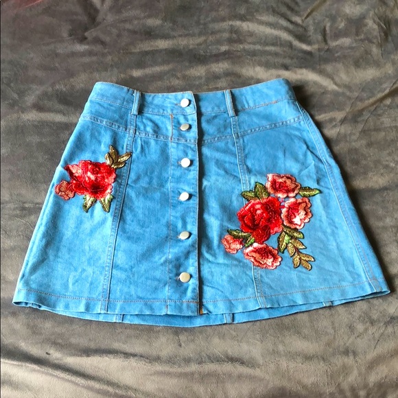 Loveriche Skirt - Picture 1 of 5